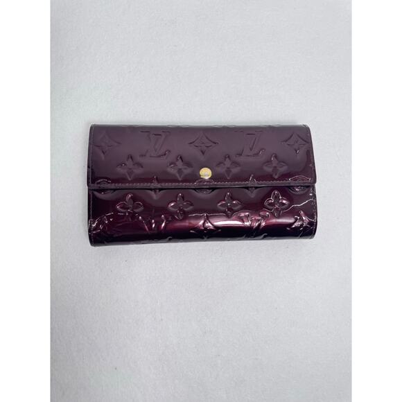Louis Vuitton Vernis Portefeuille Sarah Wallet Amarante beautiful color - Picture 10 of 10